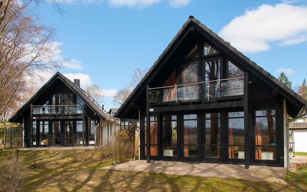Ferienhaus Plau Am See, Direkt Am Wasser Luaran gambar